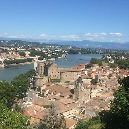 Les Coteaux De Mahe Apartman Tournon-sur-Rhone Kültér fotó
