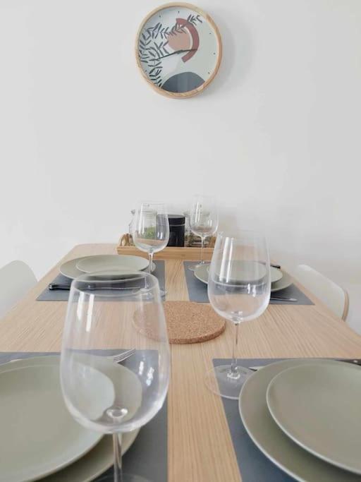 Les Coteaux De Mahe Apartman Tournon-sur-Rhone Kültér fotó